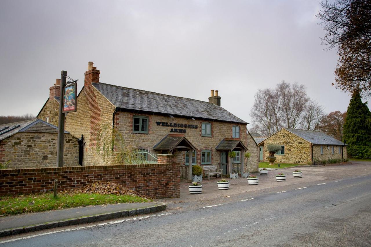 The Welldiggers Arms Acomodação com café da manhã Petworth Exterior foto